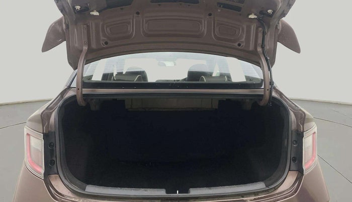 2020 Hyundai AURA SX PLUS 1.2 AMT, Petrol, Automatic, 33,512 km, Boot Open Zoomed View