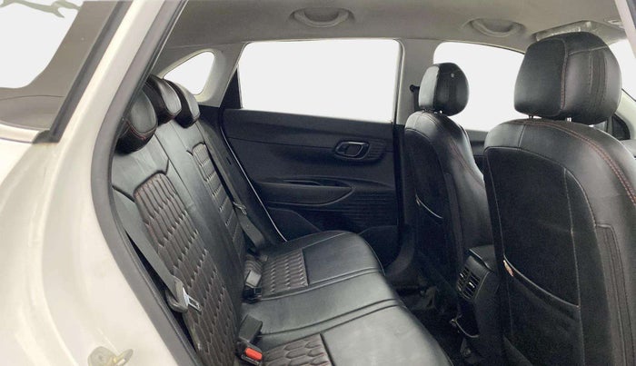 2023 Hyundai NEW I20 SPORTZ 1.2 MT, Petrol, Manual, 30,956 km, Right Side Rear Door Cabin