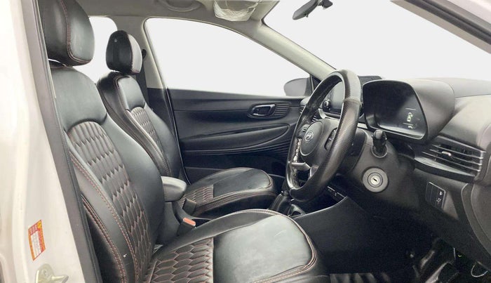 2023 Hyundai NEW I20 SPORTZ 1.2 MT, Petrol, Manual, 30,956 km, Right Side Front Door Cabin