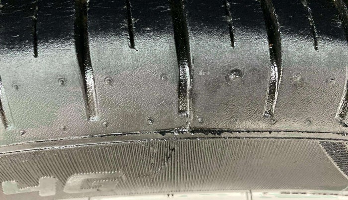 2023 Maruti Baleno ZETA 1.2 AGS, Petrol, Automatic, 31,651 km, Left Rear Tyre Tread