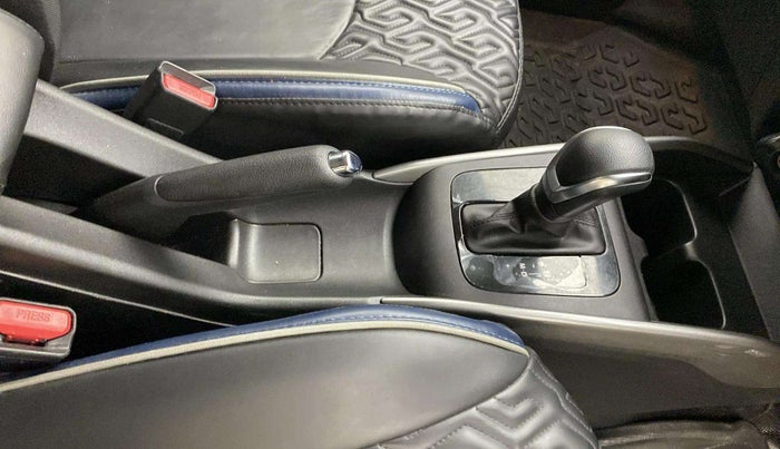 2023 Maruti Baleno ZETA 1.2 AGS, Petrol, Automatic, 31,651 km, Gear Lever
