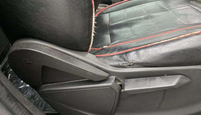 2017 Ford Ecosport TREND 1.5L DIESEL, Diesel, Manual, 63,873 km, Driver Side Adjustment Panel