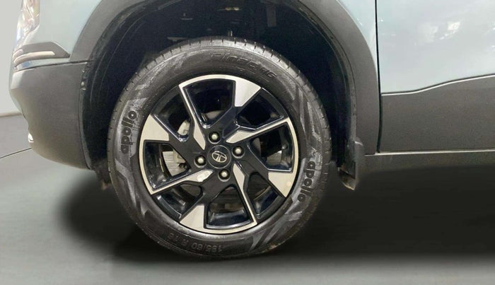 2024 Tata PUNCH CREATIVE AMT 1.2 RTN DUAL TONE, Petrol, Automatic, 2,686 km, Left Front Wheel