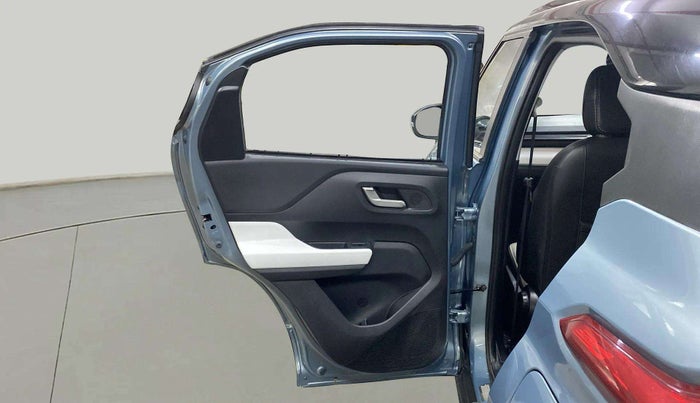 2024 Tata PUNCH CREATIVE AMT 1.2 RTN DUAL TONE, Petrol, Automatic, 2,686 km, LHS Rear Door