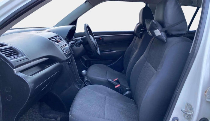 2016 Maruti Swift LXI (O), Petrol, Manual, 97,296 km, Right Side Front Door Cabin