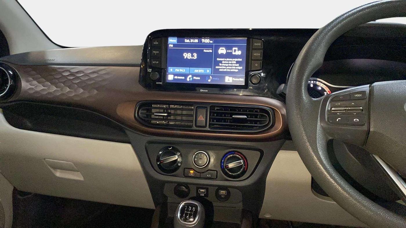 2021 Hyundai AURA SX 1.2, Petrol, Manual, 37,463 km, Air Conditioner