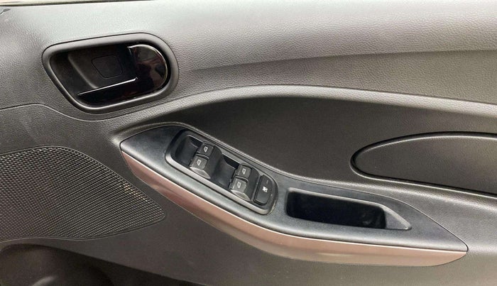2021 Ford FREESTYLE TITANIUM 1.2 PETROL, Petrol, Manual, 16,998 km, Driver Side Door Panels Control