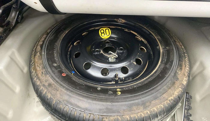 2022 Maruti Dzire ZXI CNG, CNG, Manual, 56,330 km, Spare Tyre