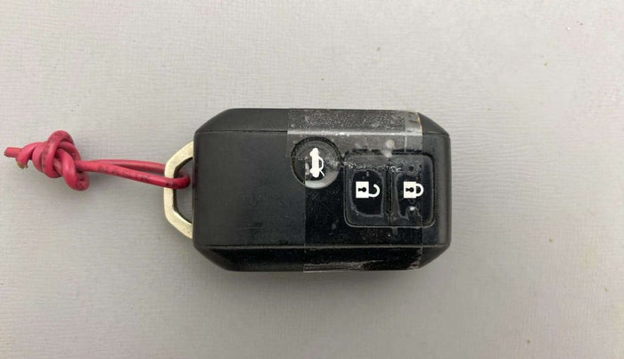2022 Maruti Dzire ZXI CNG, CNG, Manual, 56,330 km, Key Close Up