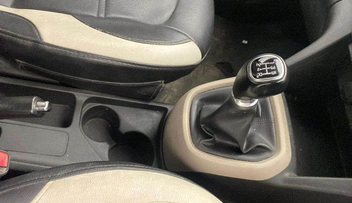 2018 Hyundai Grand i10 ASTA 1.2 KAPPA VTVT, Petrol, Manual, 39,385 km, Gear Lever