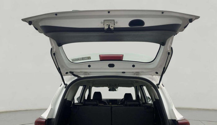 2023 KIA CARENS PREMIUM 1.4 PETROL 7 STR, Petrol, Manual, 39,689 km, Boot Door Open