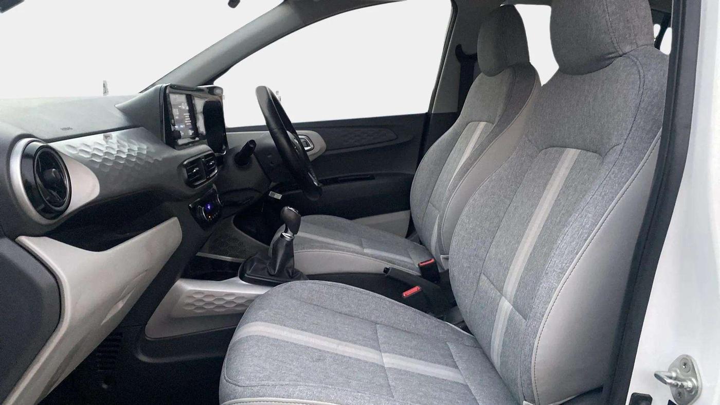 2022 Hyundai GRAND I10 NIOS SPORTZ 1.2 KAPPA VTVT, Petrol, Manual, 74,317 km, Right Side Front Door Cabin