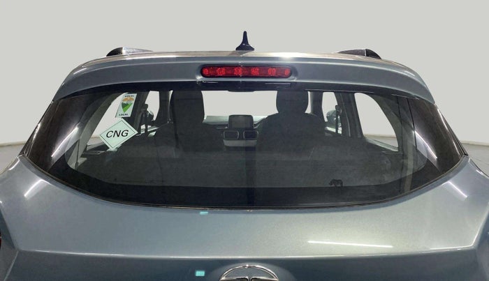2023 Tata PUNCH ACCOMPLISHED DAZZLE SUNROOF CNG MT, CNG, Manual, 10,017 km, Rear Windshield