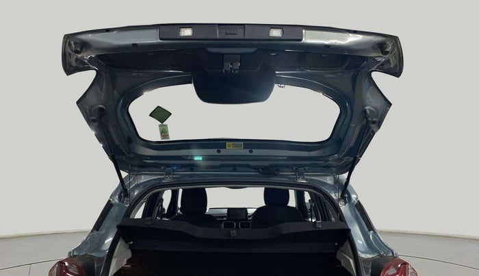 2023 Tata PUNCH ACCOMPLISHED DAZZLE SUNROOF CNG MT, CNG, Manual, 10,017 km, Boot Door Open