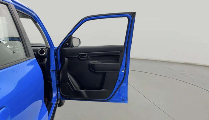 2021 Maruti S PRESSO VXI+, Petrol, Manual, 12,310 km, RHS Front Door