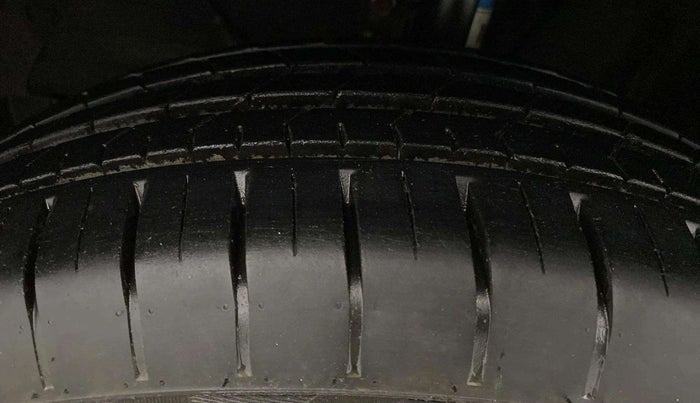 2023 Maruti Baleno SIGMA PETROL 1.2, Petrol, Manual, 5,218 km, Left Front Tyre Tread