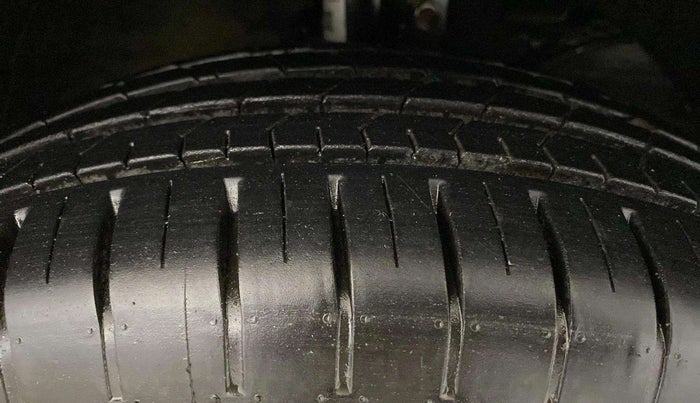 2023 Maruti Baleno SIGMA PETROL 1.2, Petrol, Manual, 5,218 km, Right Front Tyre Tread