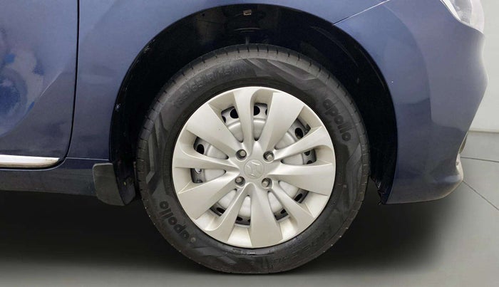 2023 Maruti Baleno SIGMA PETROL 1.2, Petrol, Manual, 5,218 km, Right Front Wheel