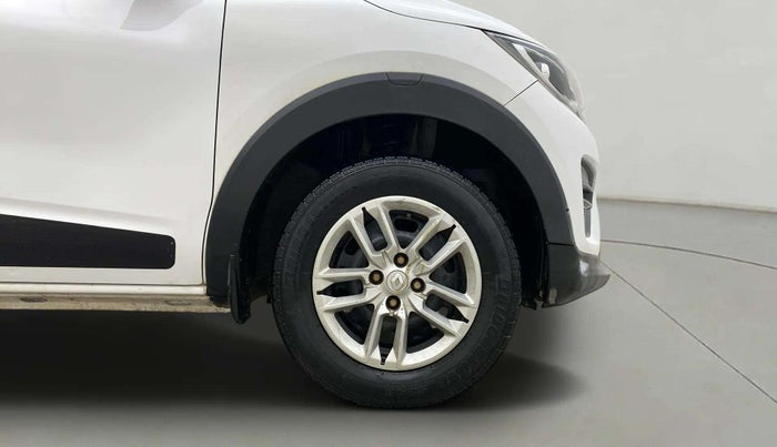 2021 Renault TRIBER RXT, Petrol, Manual, 38,094 km, Right Front Wheel