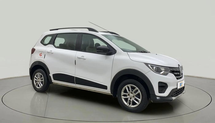 2021 Renault TRIBER RXT, Petrol, Manual, 38,094 km, Right Front Diagonal