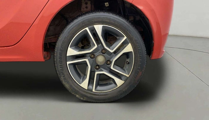 2022 Tata Tiago XZ PLUS PETROL, Petrol, Manual, 19,828 km, Left Rear Wheel