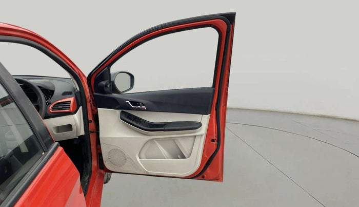 2022 Tata Tiago XZ PLUS PETROL, Petrol, Manual, 19,828 km, RHS Front Door