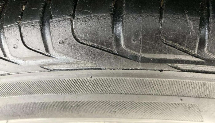 2019 Tata NEXON XZ PLUS PETROL, Petrol, Manual, 29,506 km, Left Front Tyre Tread