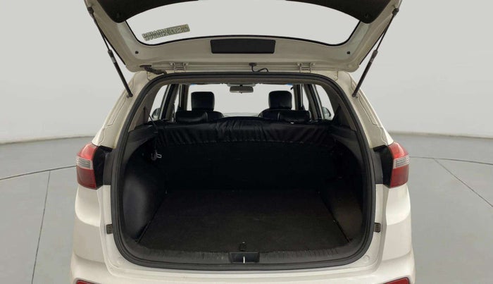 2016 Hyundai Creta SX PLUS 1.6 PETROL, Petrol, Manual, 57,280 km, Boot Open Zoomed View