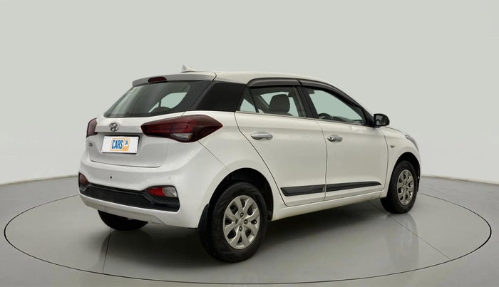 2020 Hyundai Elite i20 MAGNA PLUS 1.2, Petrol, Manual, 46,417 km, Right Back Diagonal