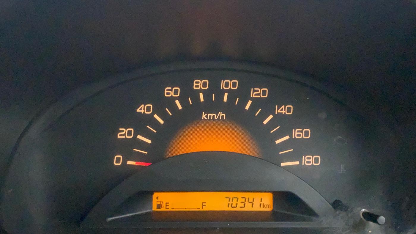 2014 Maruti Wagon R 1.0 LXI, Petrol, Manual, 70,410 km, Odometer Image