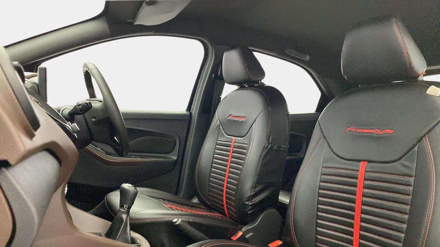 2018 Ford FREESTYLE TITANIUM 1.2 PETROL, Petrol, Manual, 37,247 km, Right Side Front Door Cabin