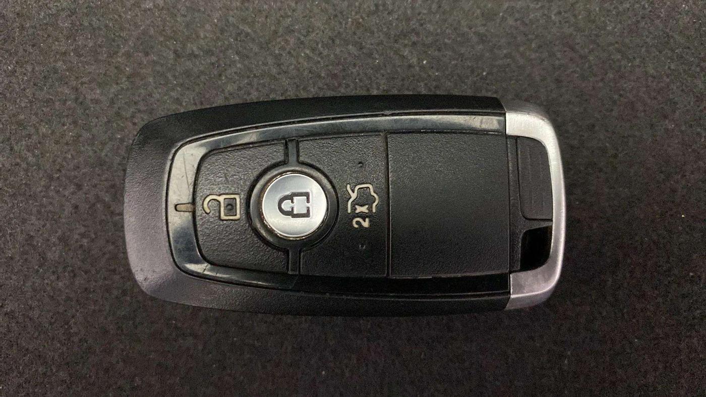 2018 Ford FREESTYLE TITANIUM 1.2 PETROL, Petrol, Manual, 37,247 km, Key Close Up