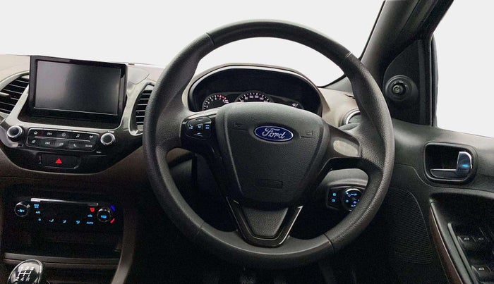 2018 Ford FREESTYLE TITANIUM 1.2 PETROL, Petrol, Manual, 37,247 km, Steering Wheel Close Up