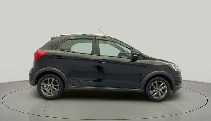2018 Ford FREESTYLE TITANIUM 1.2 PETROL, Petrol, Manual, 37,247 km, Right Side View
