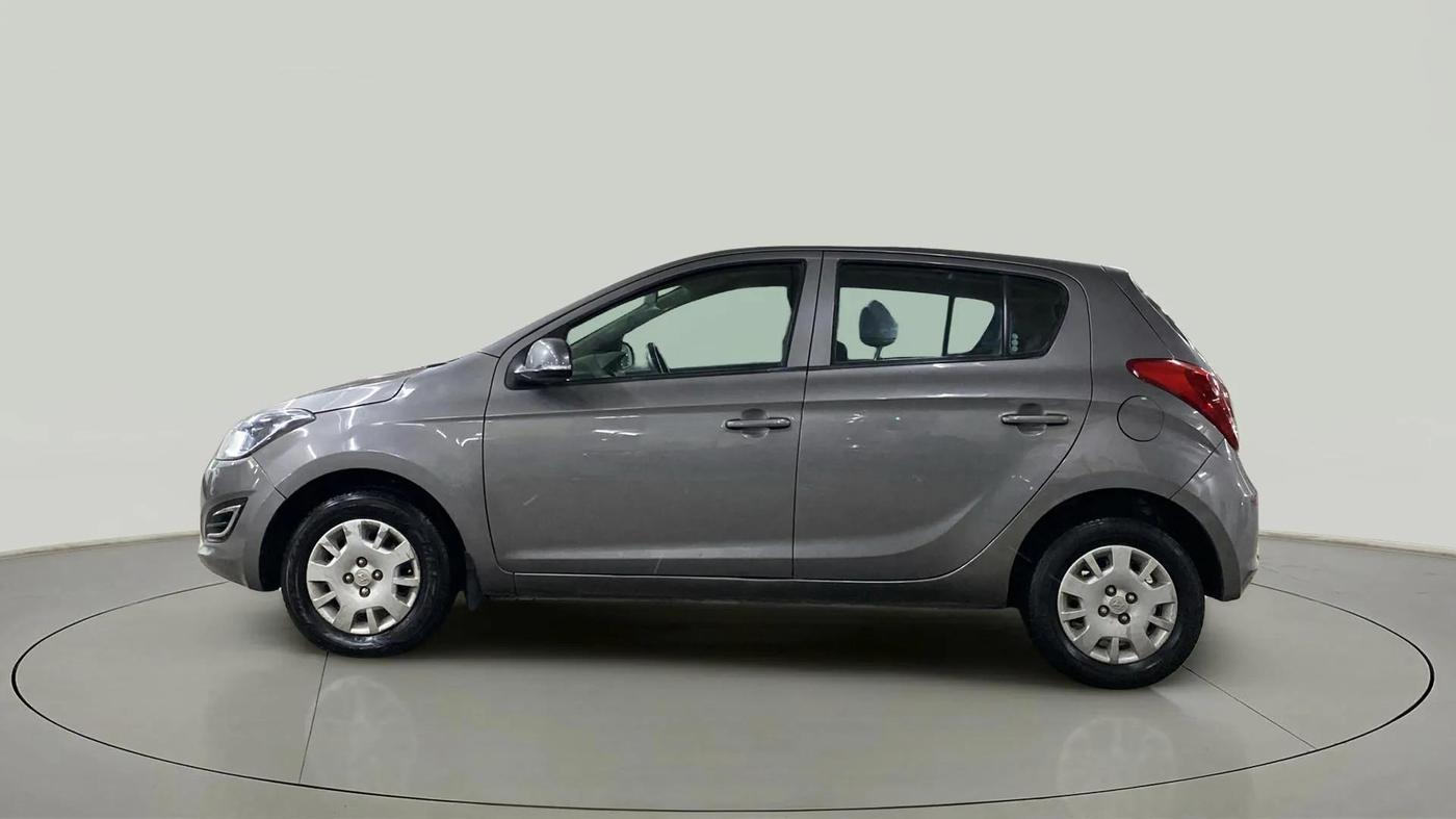 2014 Hyundai i20 MAGNA (O) 1.2, Petrol, Manual, 98,809 km, Left Side