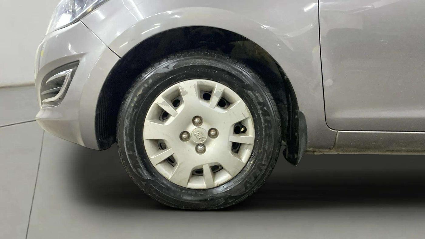 2014 Hyundai i20 MAGNA (O) 1.2, Petrol, Manual, 98,809 km, Left Front Wheel