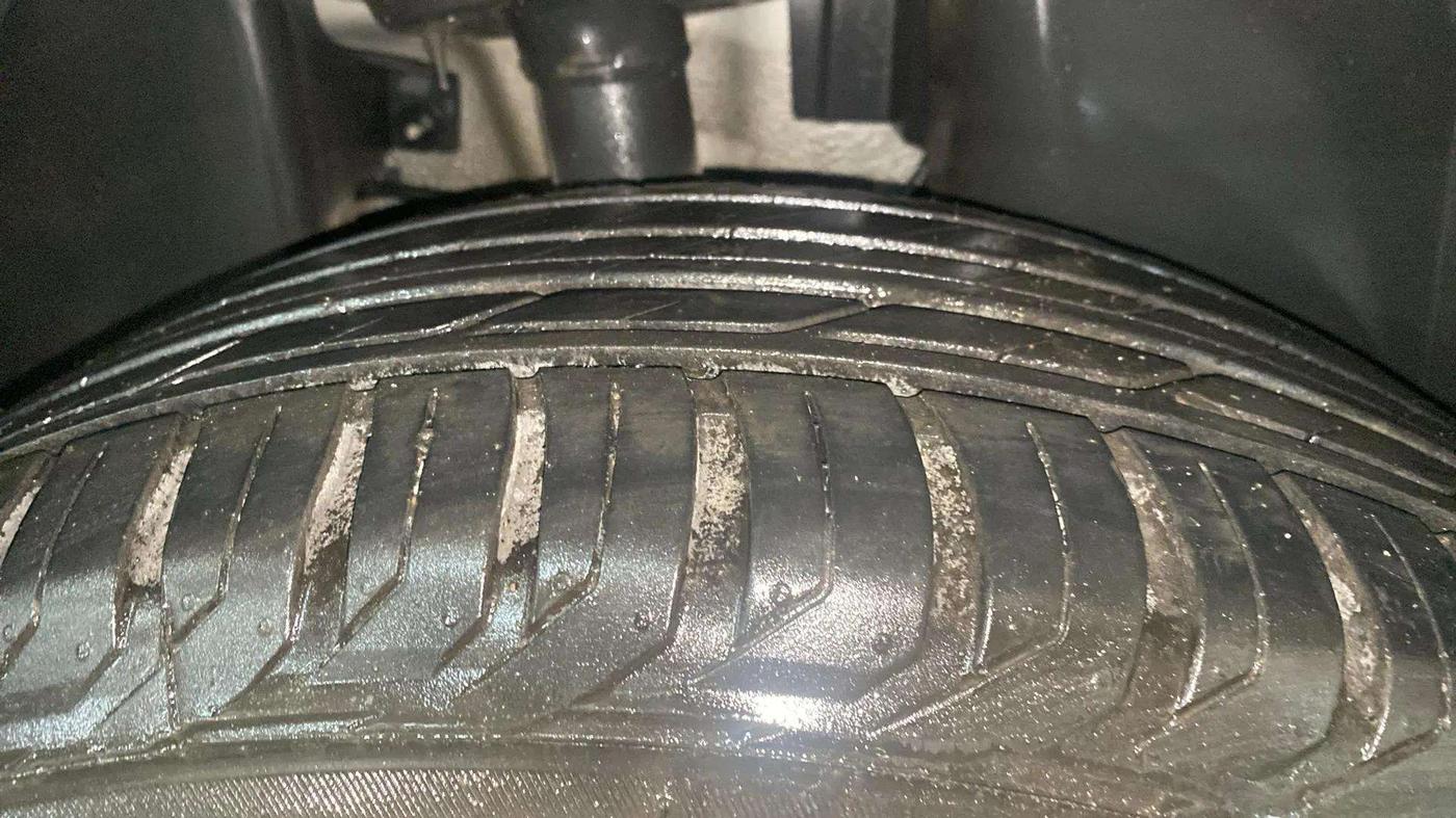 2020 Jeep Compass SPORT PLUS 1.4 PETROL, Petrol, Manual, 55,279 km, Right Rear Tyre Tread