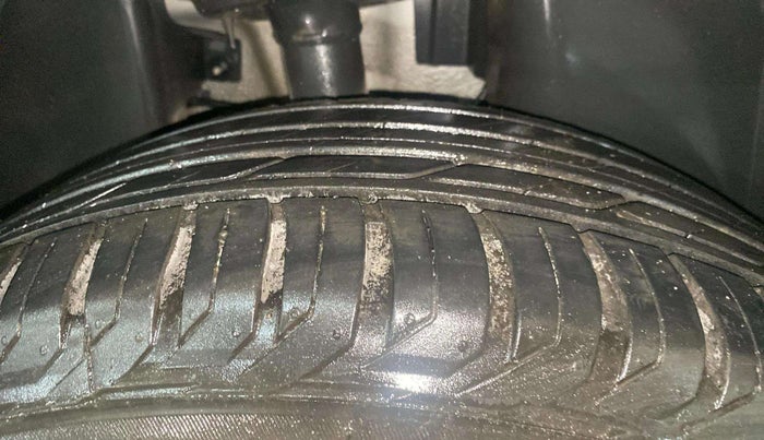 2020 Jeep Compass SPORT PLUS 1.4 PETROL, Petrol, Manual, 55,279 km, Right Rear Tyre Tread