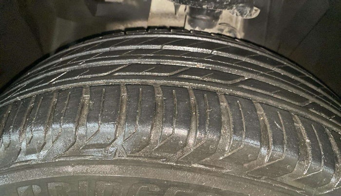 2020 Jeep Compass SPORT PLUS 1.4 PETROL, Petrol, Manual, 55,279 km, Left Front Tyre Tread