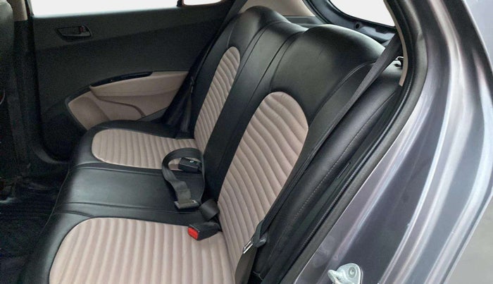 2017 Hyundai Grand i10 MAGNA 1.2 KAPPA VTVT, Petrol, Manual, 75,104 km, Right Side Rear Door Cabin