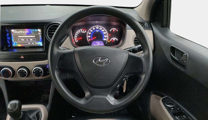 2017 Hyundai Grand i10 MAGNA 1.2 KAPPA VTVT, Petrol, Manual, 75,104 km, Steering Wheel Close Up