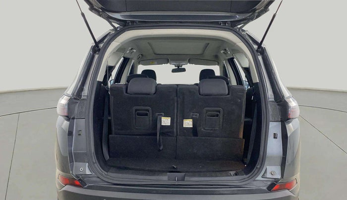 2022 Tata Safari XT PLUS, Diesel, Manual, 50,493 km, Boot Open Zoomed View