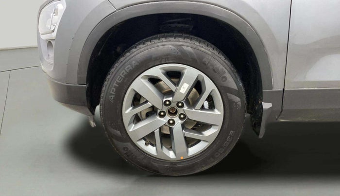 2022 Tata Safari XT PLUS, Diesel, Manual, 50,493 km, Left Front Wheel
