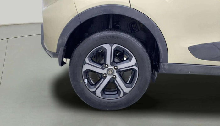 2022 Tata NEXON XZA PLUS (PREMIUM) KAZIRANGA PETROL, Petrol, Automatic, 21,043 km, Right Rear Wheel