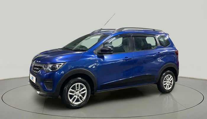 2022 Renault TRIBER RXT, Petrol, Manual, 15,890 km, Left Front Diagonal