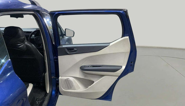 2022 Renault TRIBER RXT, Petrol, Manual, 15,890 km, RHS Rear Door