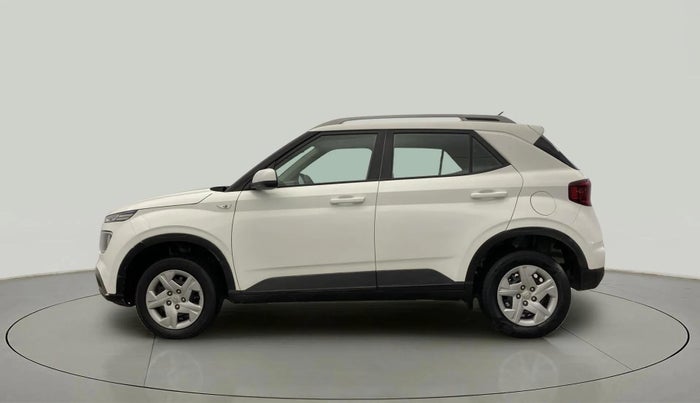 2021 Hyundai VENUE S 1.5 CRDI, Diesel, Manual, 46,756 km, Left Side