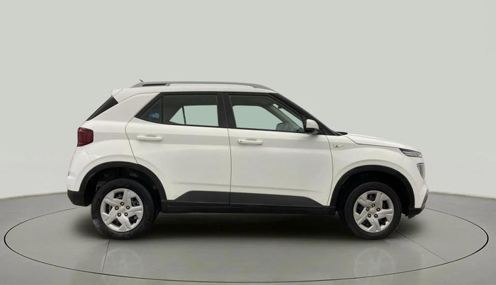 2021 Hyundai VENUE S 1.5 CRDI, Diesel, Manual, 46,756 km, Right Side View