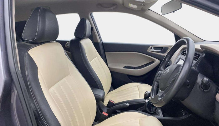 2016 Hyundai Elite i20 ASTA 1.2 (O), Petrol, Manual, 35,705 km, Right Side Front Door Cabin