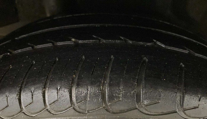 2014 Honda Amaze 1.2L I-VTEC S AT, Petrol, Automatic, 62,938 km, Right Rear Tyre Tread